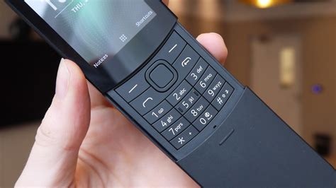 Nokia 8110 4G Hands.